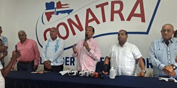 Conatra pide al gobierno incluir a los transportistas de Santiago en terminales, corredores y rutas alimentadoras