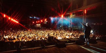 Nicky Jam enciende Europa con su “Sunshine Tour” en Pamplona y Milán reuniendo a más de 10,000 personas