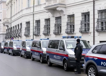 Al menos ocho muertos en un tiroteo en una escuela secundaria de Austria