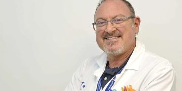 Amonestan a pediatra por atender a niña en fase terminal fuera de su horario laboral