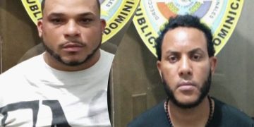 Hombre con orden de arresto por homicidio es capturado tras persecución en Baní