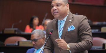 Diputado deplora falta de política públicas spolíticas públicas   contra violencia intrafamiliar