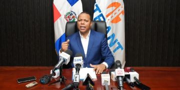 INTRANT aclara que no ha sido suspendido el proceso de licitación para la emisión de licencias de conducir