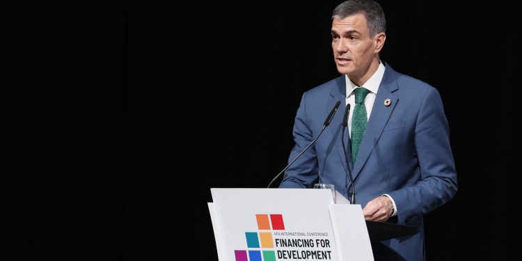 España destinará 60 millones de euros a aliviar la deuda de los países en desarrollo