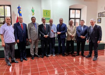 Academia de Ciencias crea comisión para evaluar impacto de Barrick Gold