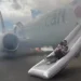 Evacúan un avión de pasajeros en EEUU por incendio en los frenos