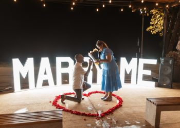 La Plaza Santo Domingo se convierte en ícono del amor en el malecón