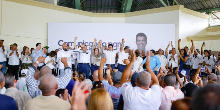 Wellington Arnaud proclama a Luis Abinader como próximo presidente del PRM a partir del 2026