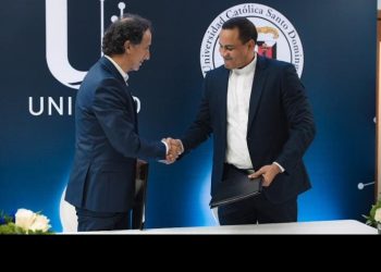 UNIPAGO y la UCSD inauguran auditorio tecnológico de alto nivel en apuesta conjunta por la educación y el futuro digital del país