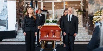 ADN realiza honras fúnebres a Fello Suberví en el Palacio Municipal