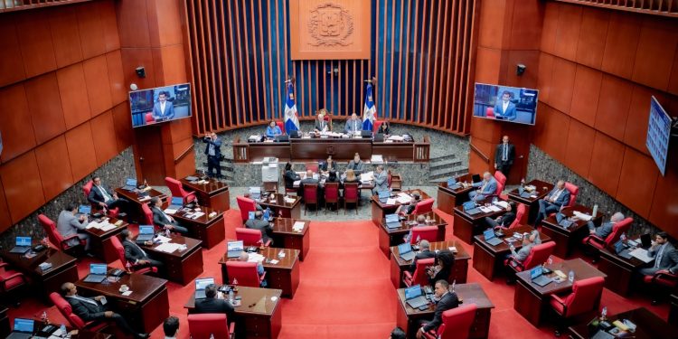 Senado aprueba en primera lectura con modificaciones, el Proyecto de Ley de Contrataciones Públicas
