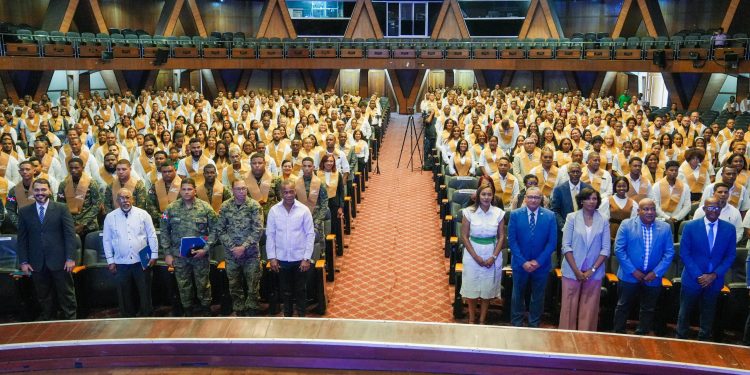 INTRANT e INFOTEP certifican a mil conductores en habilidades blandas para una movilidad responsable