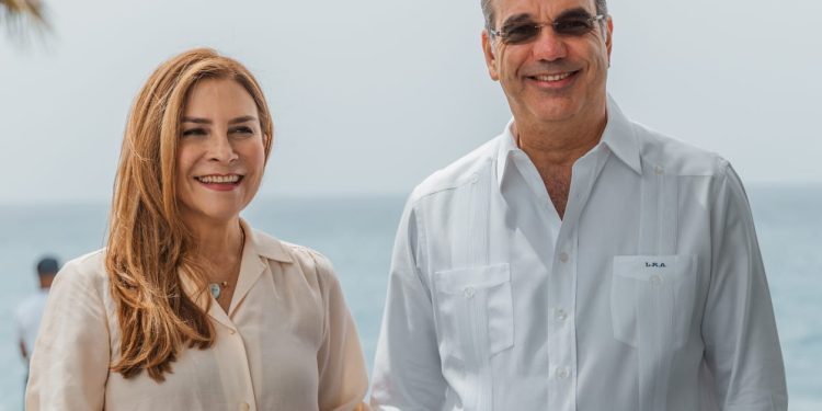 Abinader destaca los más de 200 parques construidos y remozados en la gestión de Carolina