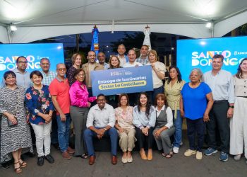 Alcaldía del DN ilumina a La Castellana como parte del programa Sectores Iluminados Más Seguros