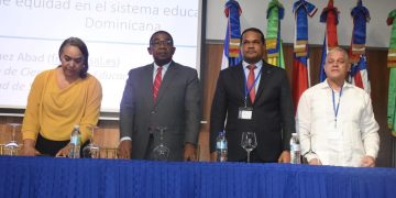 MESCYT revela avances y desafíos en la producción científica nacional durante la Semana de la Ciencia