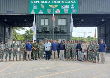Escuela de Graduados de Doctrina del MIDE Inicia recorrido por la frontera dominico-haitiana