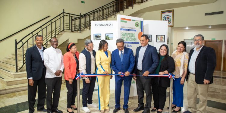 UCSD inaugura exposición audiovisual "San Pedro de Macorís: tierra de sabor, béisbol, arte y cultura"