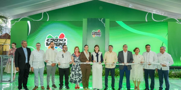Vicepresidenta Raquel Peña resalta rol de La Vega en economía del país durante apertura Expo Vega 2025 dedicada al Ministerio de Agriculturahl