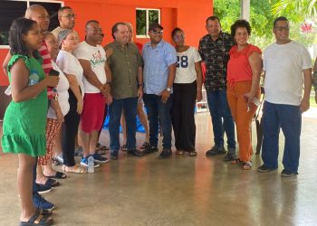 Ministro de la Presidencia, José Paliza, promete solución a insuficiencia de los servicios básicos en la ciudad Juan Bosch