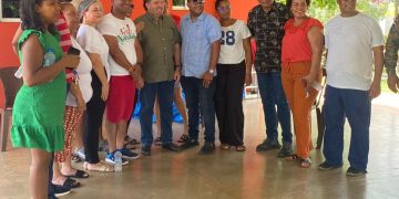 Ministro de la Presidencia, José Paliza, promete solución a insuficiencia de los servicios básicos en la ciudad Juan Bosch