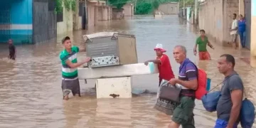 Fuertes lluvias en Venezuela provocan miles de damnificados y daños en varias regiones