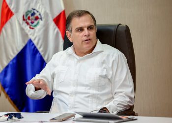 Renuncia  el ministro de Hacienda Jochy Vicente, pide al presidente que entre "sangre nueva" a su gabinete