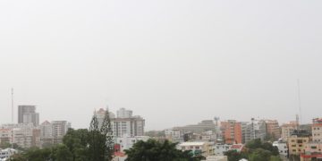 Polvo del Sáhara y algunos aguaceros en la tarde por incidencia de vaguada