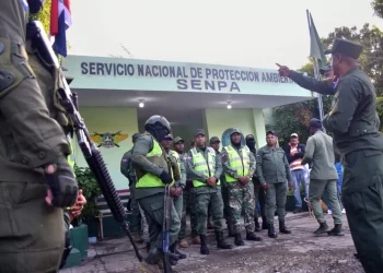 SENPA intensifica operativos contra extracción ilegal de arena en San Cristóbal