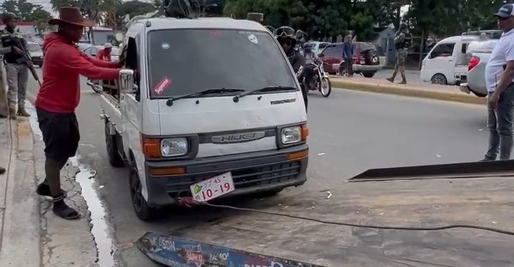 Alcaldía de SDN recupera espacios públicos en Villa Mella con operativo conjunto