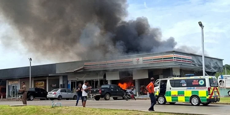 Enfrentamiento entre Tailandia y Camboya se salda con 12 muertos y decenas de heridos