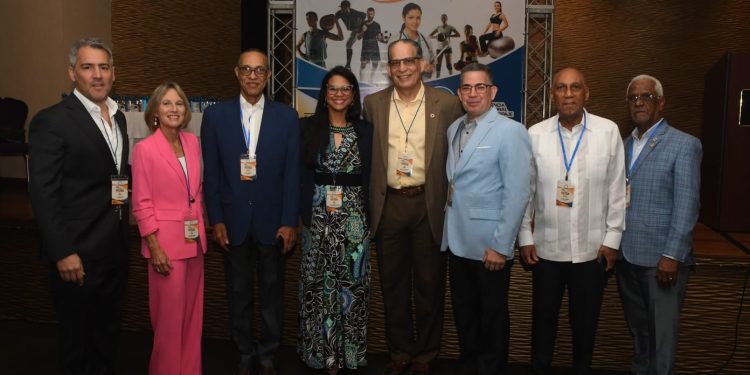 En exitoso V Congreso Internacional de Medicina del Deporte, especialistas llaman a evitar dopaje y trabajar en conjunto rehabilitación del atleta