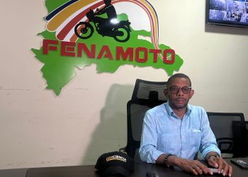 Fenamoto solicita colaboración a la Embajada de EE.UU. para mejorar educación vial en RD