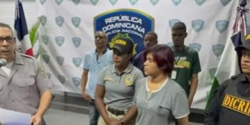 Embarazada se entrega a la PN tras ultimar vecina en el DN