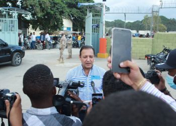 Abel Martínez afirma que el Gobierno volvió a bajar la guardia en la frontera, donde el negocio de las mafias sigue vivo