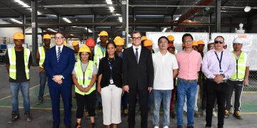 Ministerio de Trabajo autoriza reinicio de labores en dos empresas de la carretera Mella, en Guerra