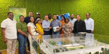 Diputados y municipalista gestionan en Italia soluciones a residuos sólidos y algas marinas