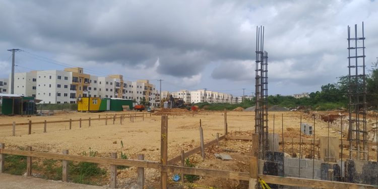 Alcalde Dío Astacio paraliza obras en ciudad juan Bosch  y amenazan a los ingenieros con retenerles sus equipos si no obedecen al llamado