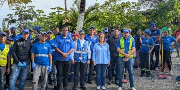 Alcaldía del DN realiza operativo integral en avenida Paseo de los Reyes Católicos