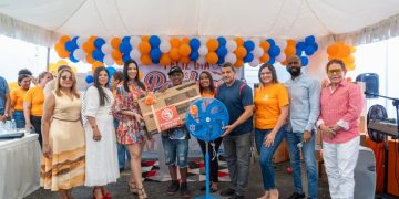 Fundación Oviedo conecta con la comunidad en celebración del Día de los Padres