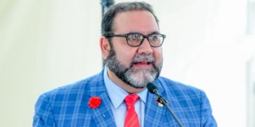 Senador Genao celebra reinicio presa Guaigüí, que generará 350 megavatios