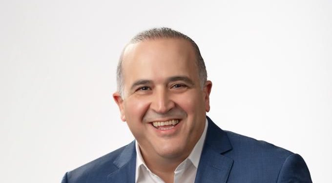 Alexis Victoria Yeb un perfil de liderazgo probado