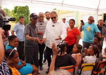 Desarrollo de la Comunidad realiza operativos simultáneos de jornada asistencial en Barahona