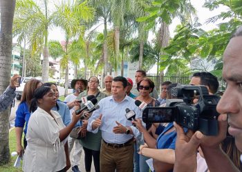 Tobías Crespo llama al gobierno a respetar área de conservación científica y ecológica del Jardín Botánico