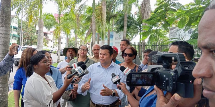 Tobías Crespo llama al gobierno a respetar área de conservación científica y ecológica del Jardín Botánico