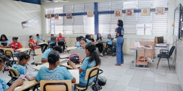 Educación concluye Campamento de Robótica impactando a más de 22 mil estudiantes 