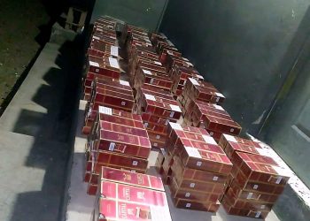 Ejército ocupa contrabando de cigarrillos en unos matorrales en Dajabón