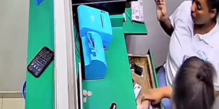 Policía apresa pareja atracó banca en Tamboril
