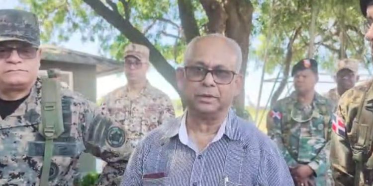 Defensa y OEA recorren la frontera dominico-haitiana para supervisar avances de seguridad