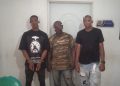 Policía recupera reses robadas y captura en flagrante delito a tres hombres en La Victoria, SDN
