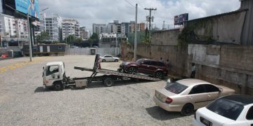Parqueat_RD iniciará cobro por remolque de vehículos mal estacionados a partir del 4 de agosto en el Distrito Nacional